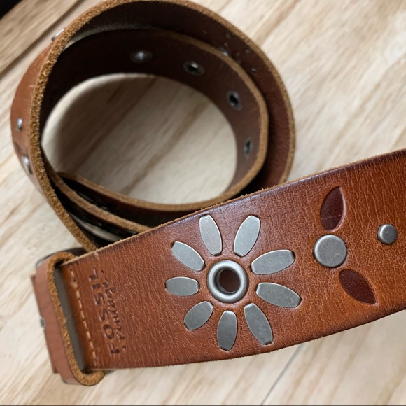 Fossil Brown Leather Belt - Picture 2 of 5